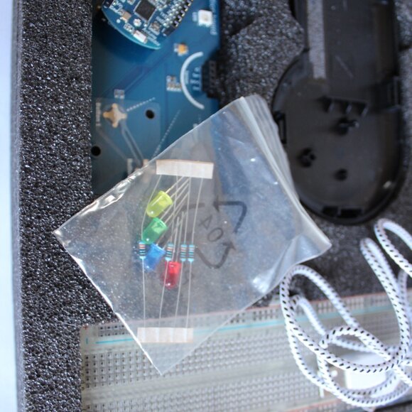 Thames & Kosmos Code Gamer with KosmoBits Arduino Coding Game and Workshop - Picture 5 of 14